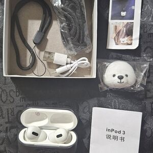 Wireless Earbuds with Charging Case - White